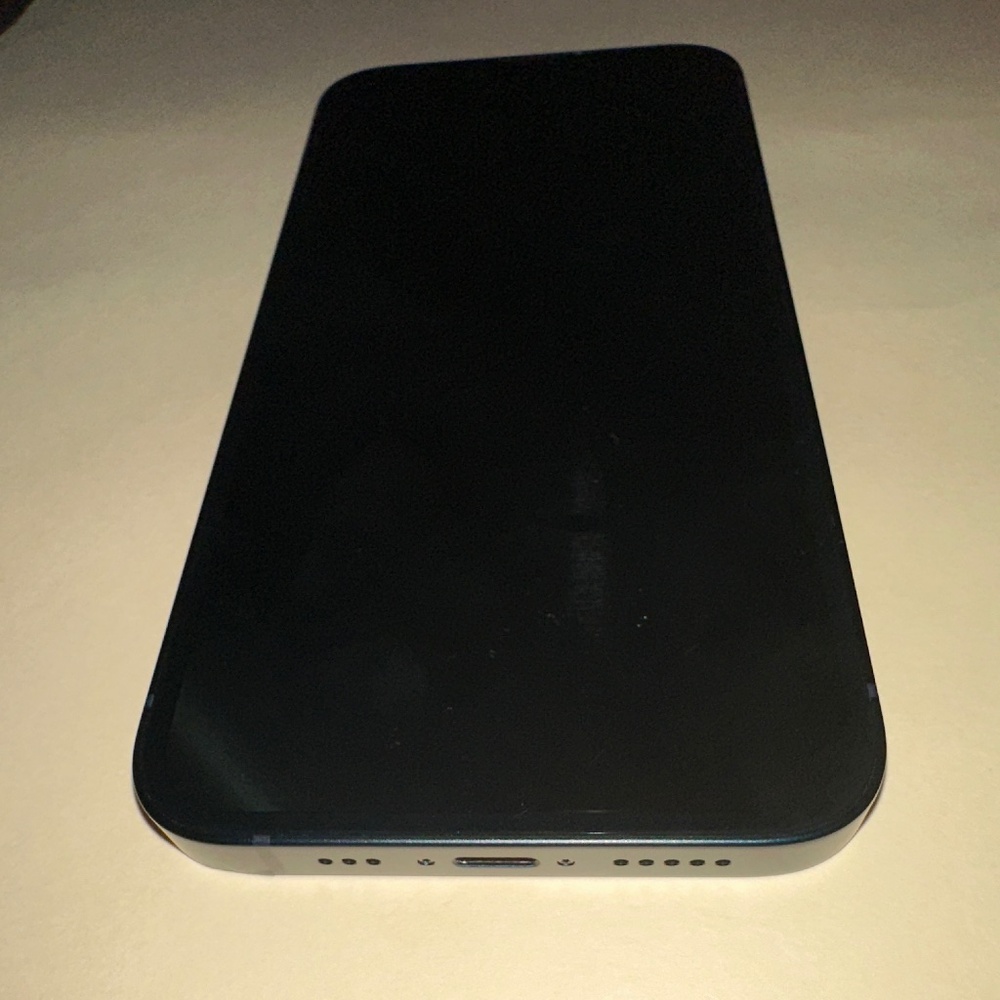 2014 iPhone Cell Phone